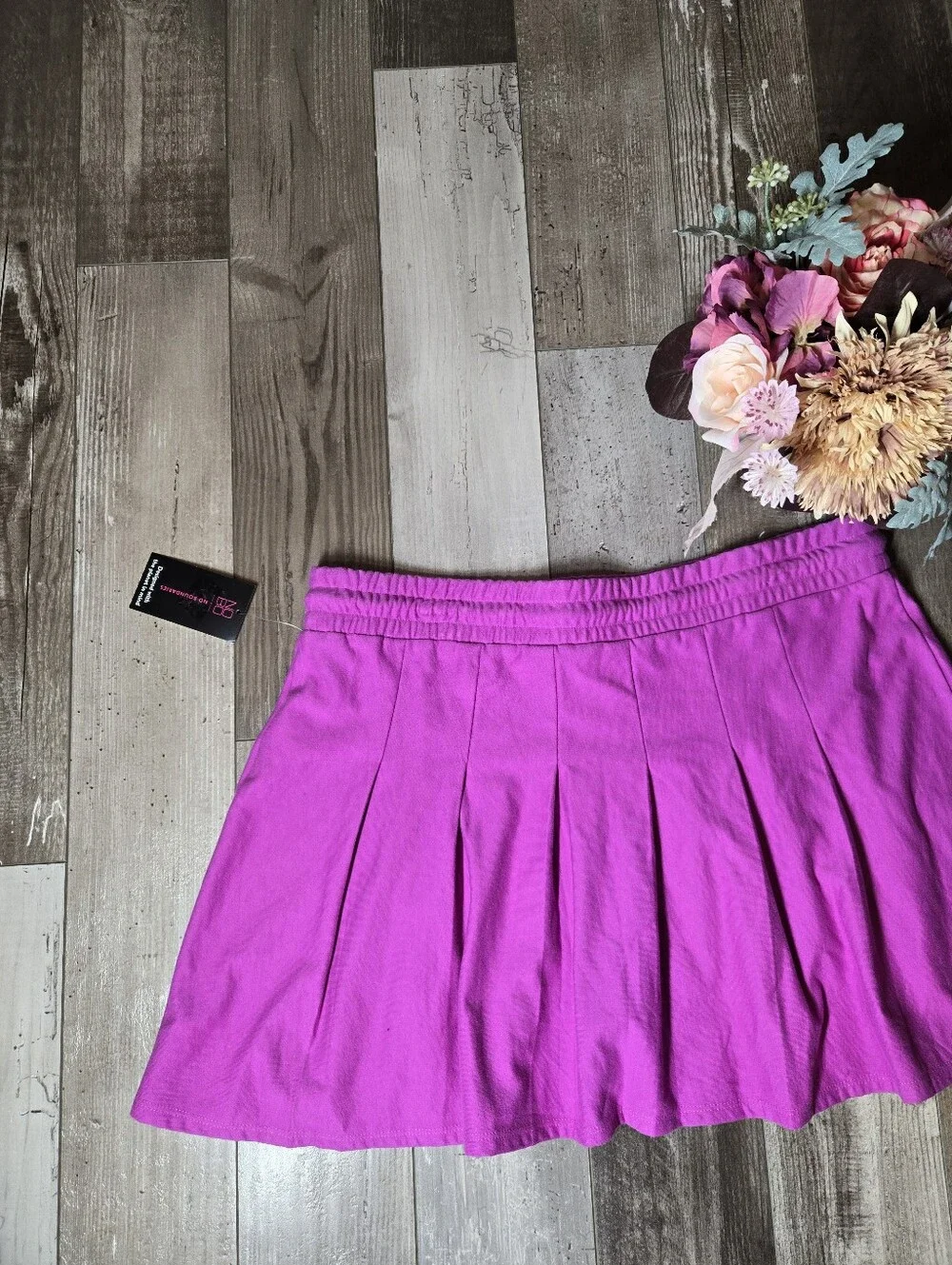 NWT No Boundaries Fuchsia Pleated Circle Skirt – Juniors XL 15/17